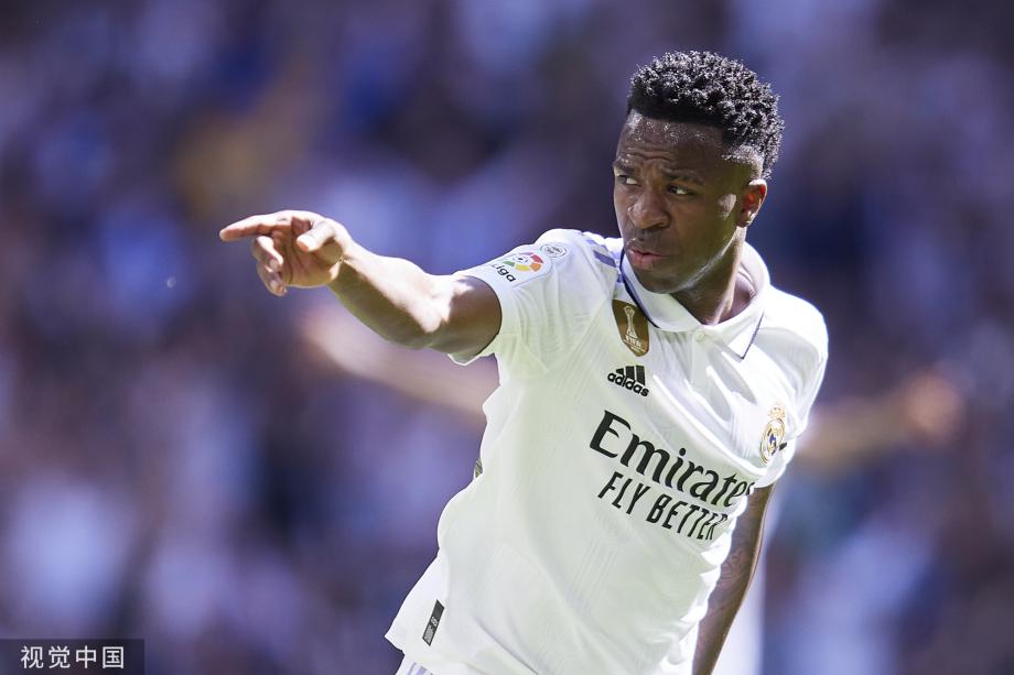 合显得凌乱 合显得凌乱