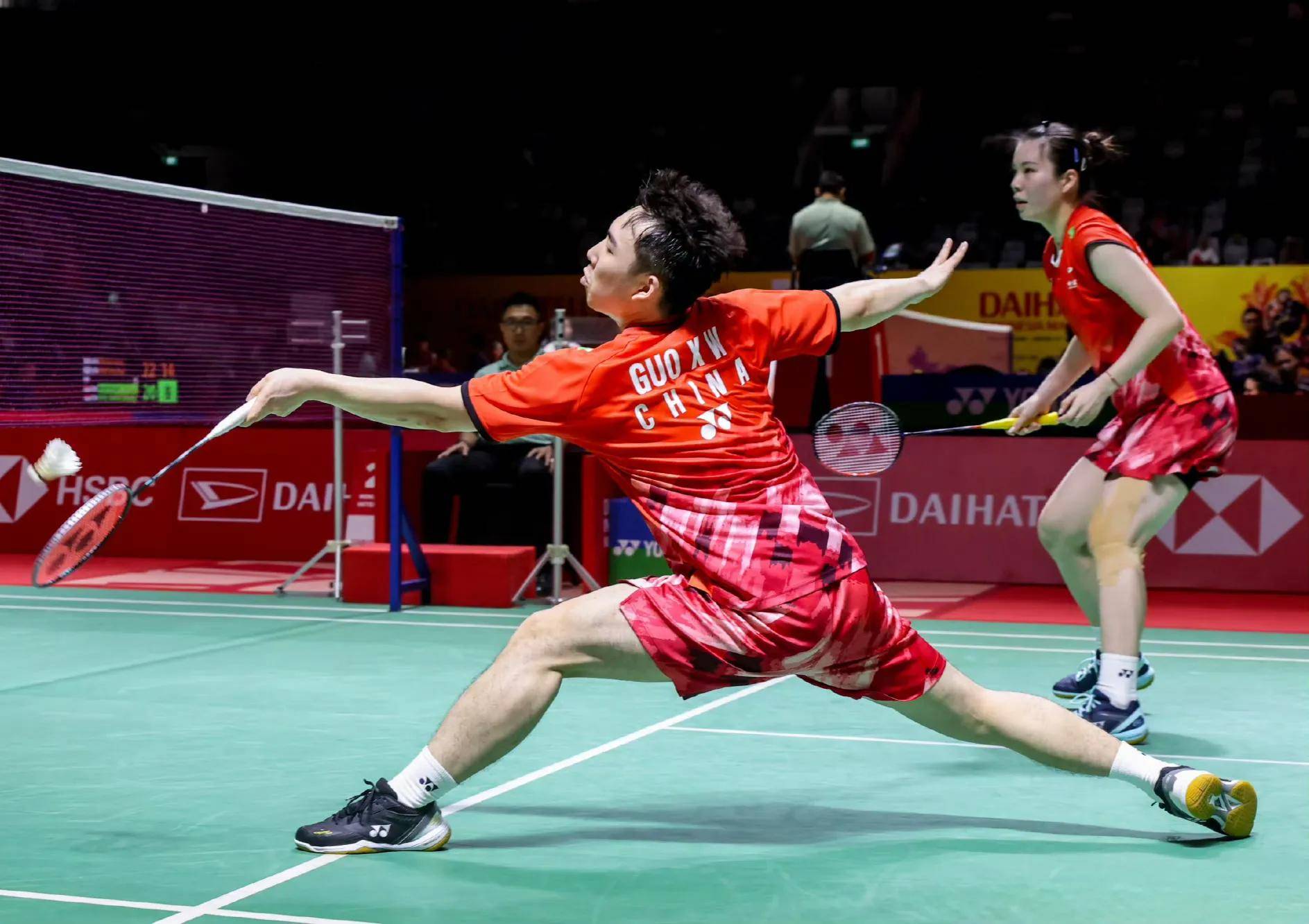 许多地方纷 许多地方纷